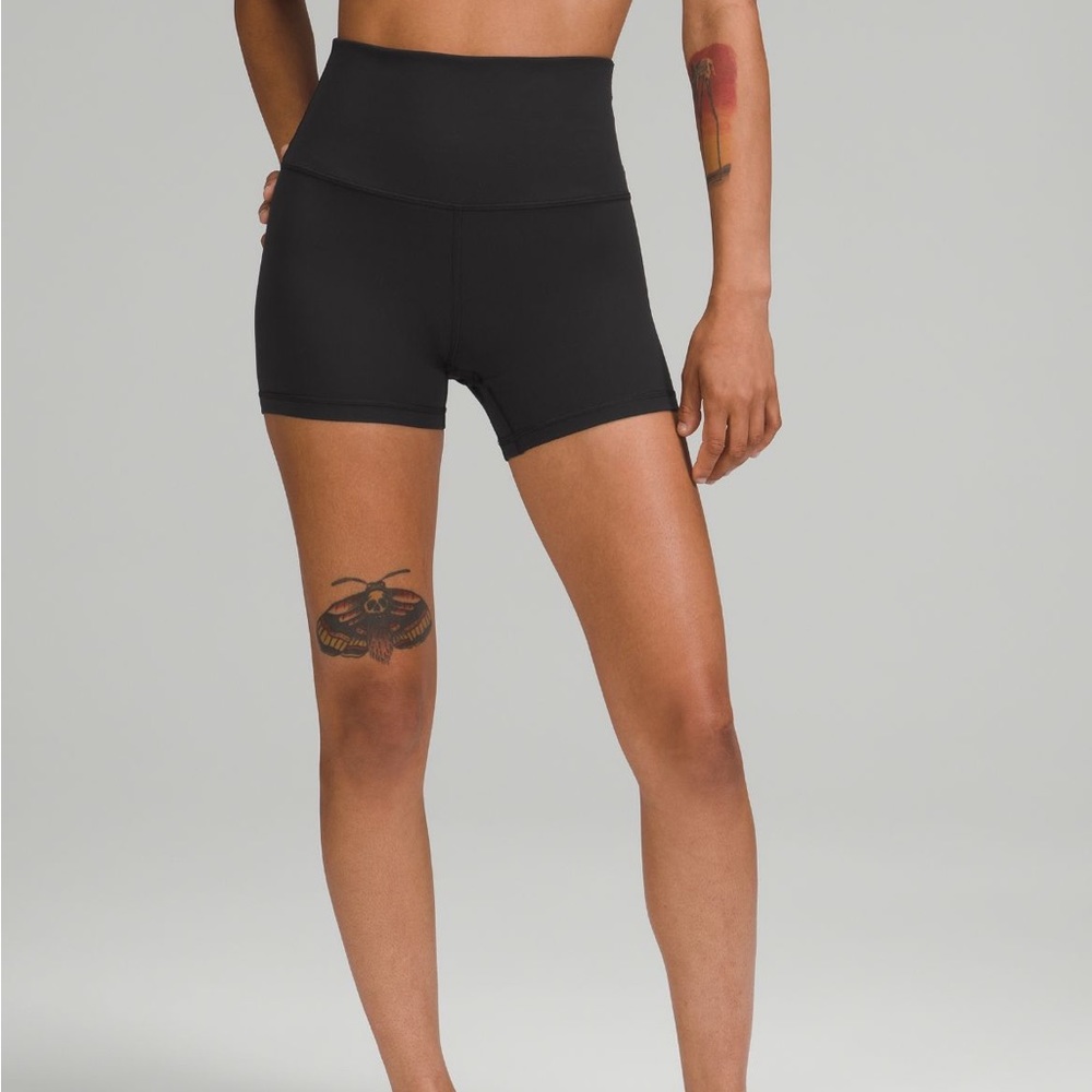 Lululemon Align 4” short - size 4
